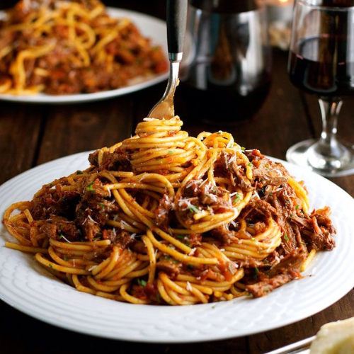 Macarronada à Bolonhesa Saborosa em 50 Minutos com Nestlé