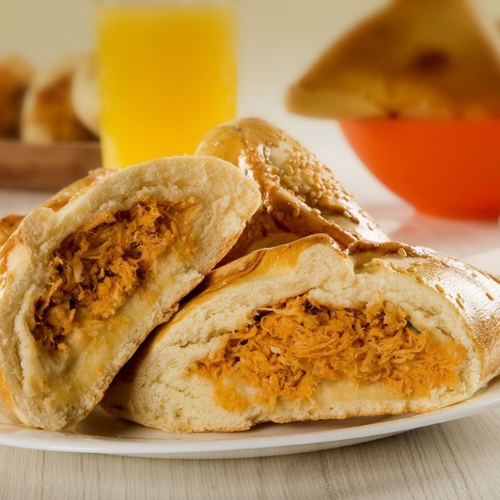 Esfiha de Frango Caseira em 40 Minutos com Nestlé