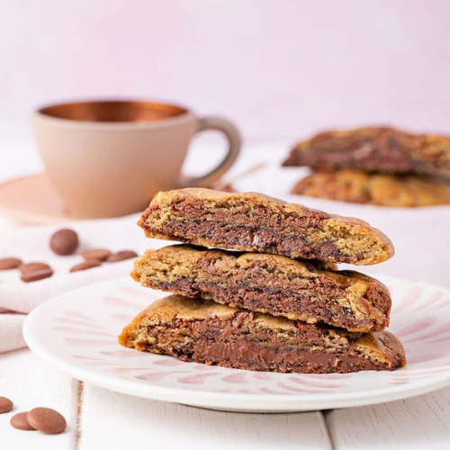 Cookies Recheados de Ovomaltine Crocantes em 30 Minutos com Nestlé