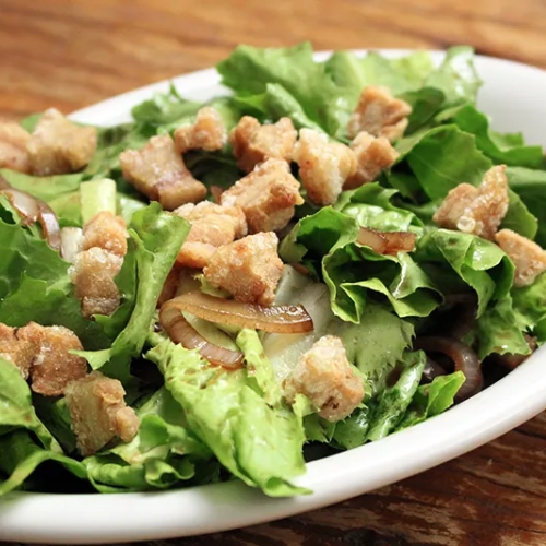 Salada Caesar com Torresmo Crocante em 30 Minutos com Nestlé