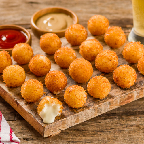 Bolinhas Crocantes de Queijo em 30 Minutos com Nestlé
