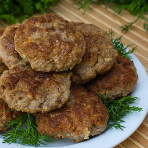Bolinho de Carne de Feira Crocante em 30 Minutos com Nestlé