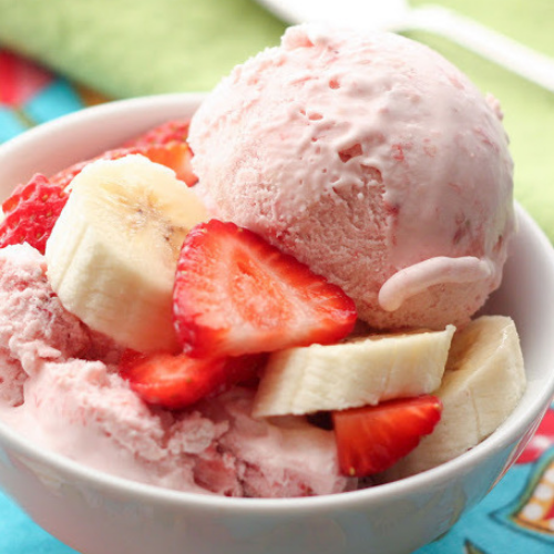Sorvete de Banana com Morango em 10 Minutos com Nestlé