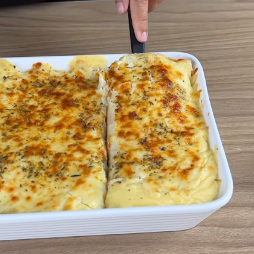 Panqueca ao Molho Branco Cremosa em 40 Minutos com Nestlé