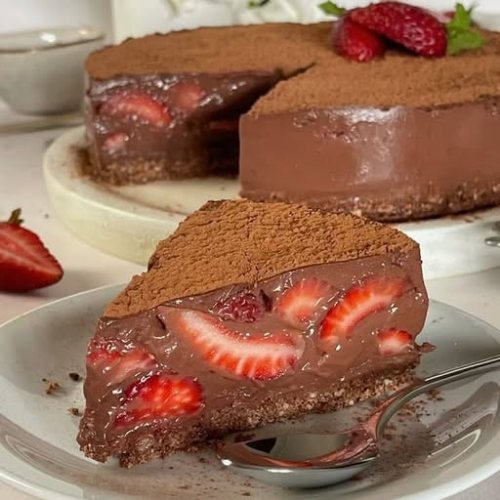 Torta Mousse de Chocolate com Morango em 1 Hora com Nestlé