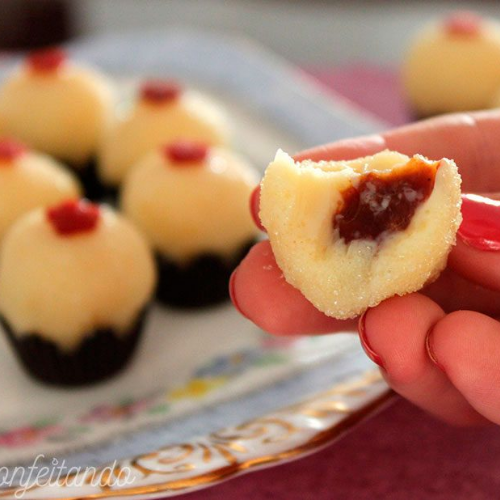 Brigadeiro de Queijo com Goiabada em 20 Minutos com Nestlé