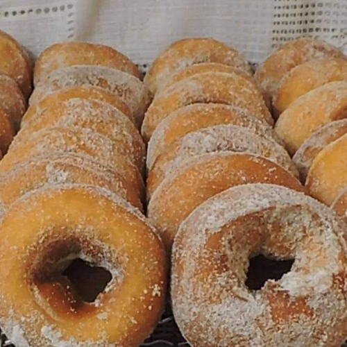 Rosquinhas de Padaria Fofinhas em 40 Minutos com Nestlé