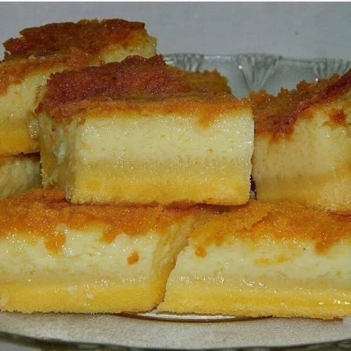 Bolo de Fubá Cremoso Molhadinho em 50 Minutos com Maizena